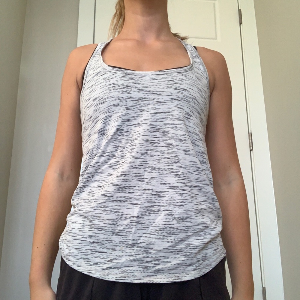 grey lulu tank